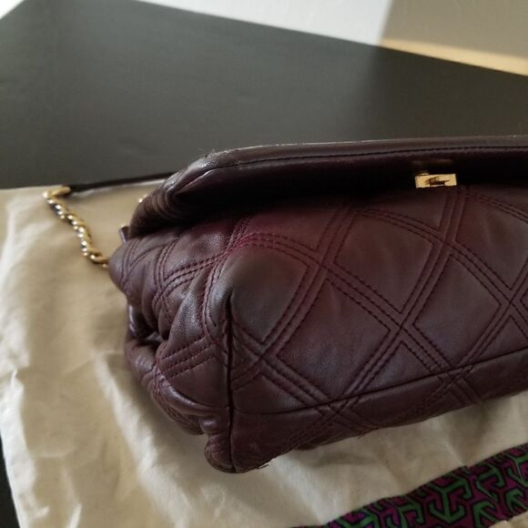 Tory Burch Fleming Quilt Convertible Crossbody - Picture 12 of 12